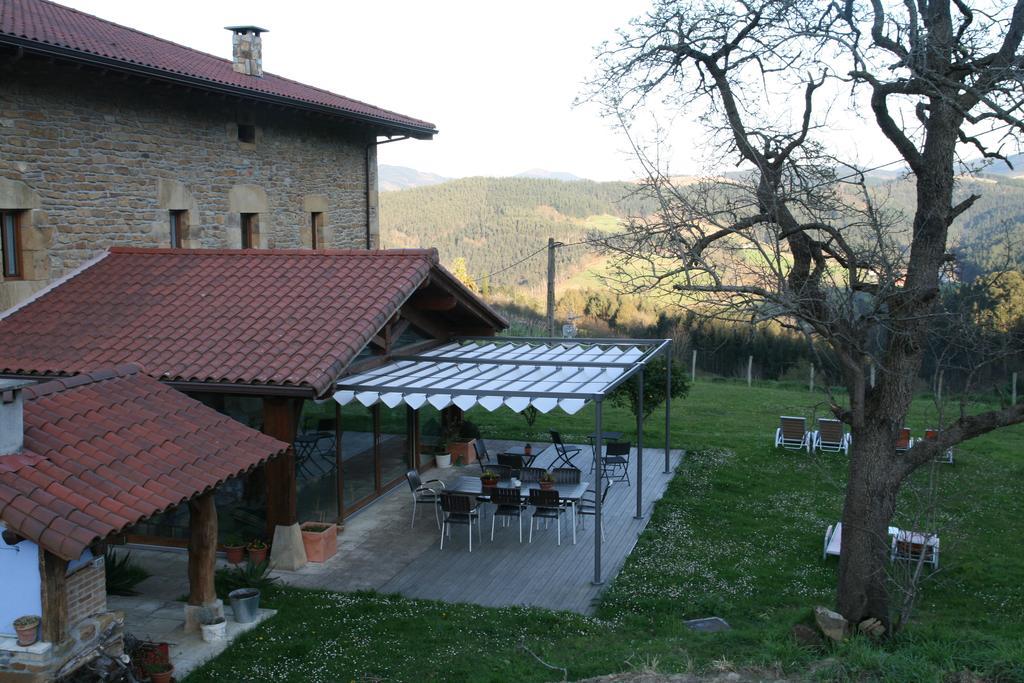 Hotel Urune Muxika Buitenkant foto